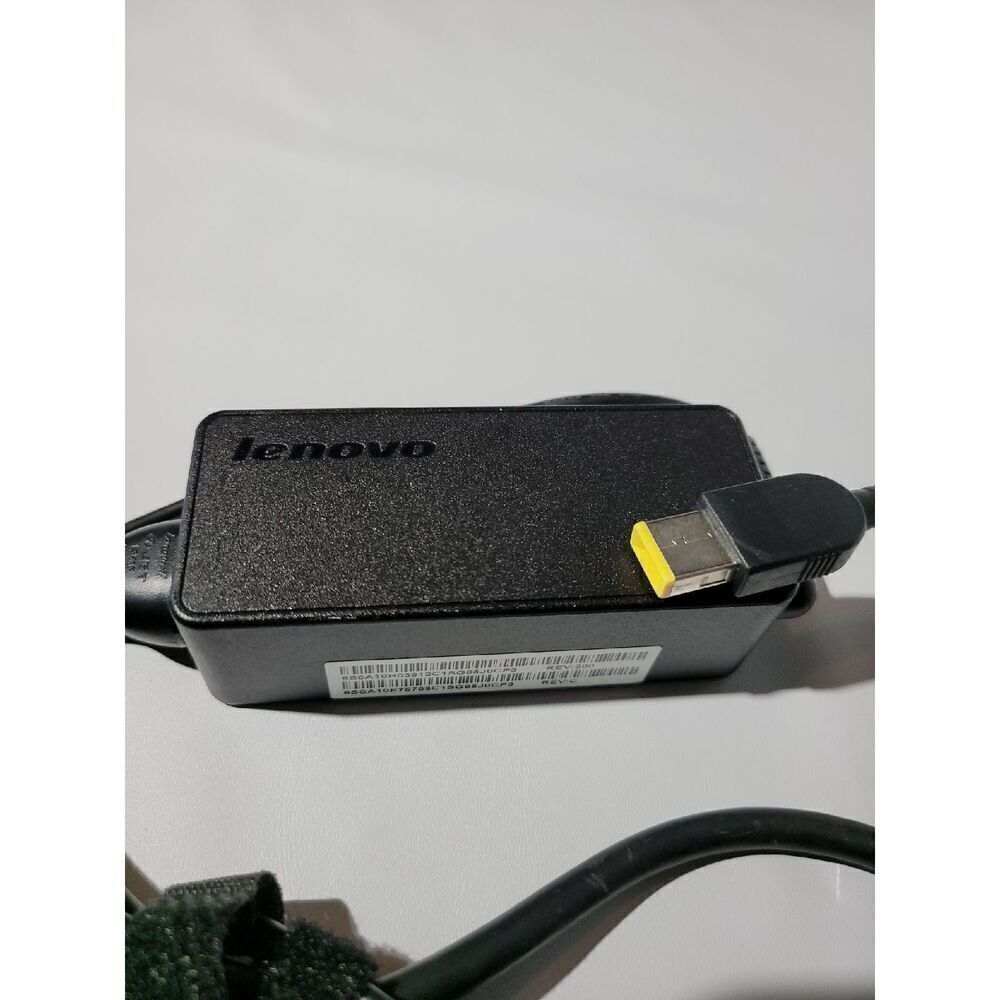 Lenovo 65W Power Adapter - Picture 1 of 4